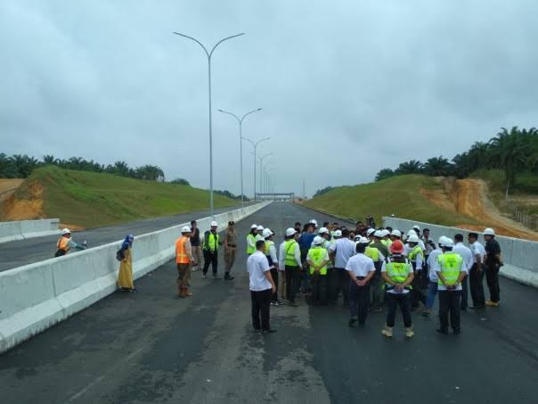The Pekanbaru-Dumai Toll Road is still under construction and will be completed in 2020