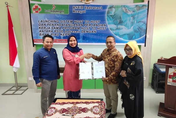(Regional General Hospital (RSUD) Indrasari Rengat carries out Launching Host to Host Patient Payment System (photo / rou))