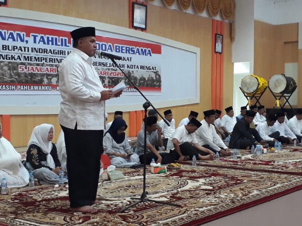 Commemorating Historic Rengat 5 January 1949, Regent of Indragiri Hulu (Inhu), H. Yopi Arianto SE held a degree of trust and support for orphans (photo / int))