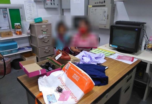 Tragic, a mother in Chumphon province was accused of stealing a student uniform and shoes for her children