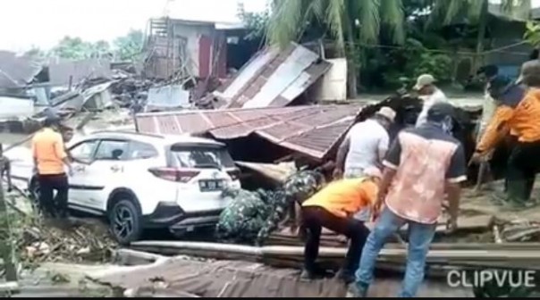  Interval of 2 Days, Landslide Back Crash Upstream Tembilahan
